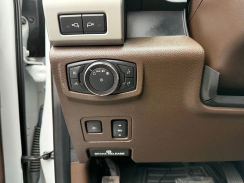 Used 2017 Ford F350 King Ranch w/ King Ranch Ultimate Package image 18