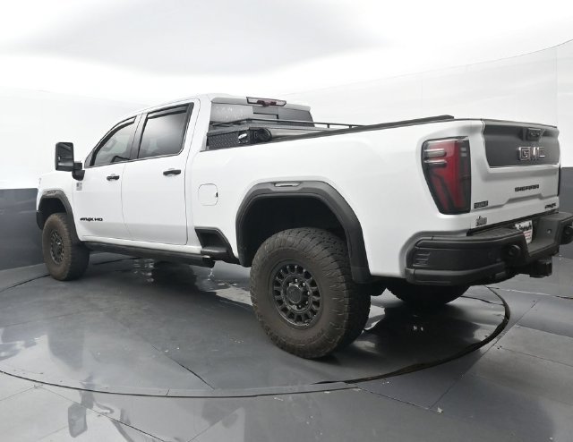Used 2025 GMC Sierra 2500 AT4X w/ AT4X AEV Edition AWD/4WD image 3
