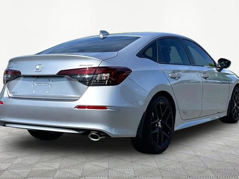 Used 2025 Honda Civic Sport image 5