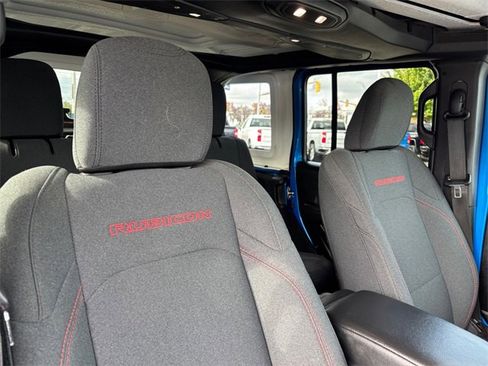 Used 2024 Jeep Wrangler Unlimited Rubicon image 40