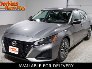 Used 2024 Nissan Altima 2.5 SV video 1