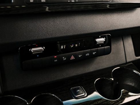 Used 2024 Mercedes-Benz Sprinter 3500 image 51