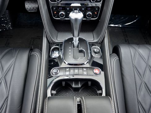 Used 2016 Bentley Flying Spur V8 AWD/4WD image 14