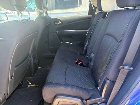 Used 2012 Dodge Journey Crew FWD image 7