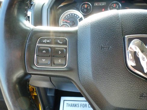Used 2016 RAM 1500 Big Horn AWD/4WD image 34