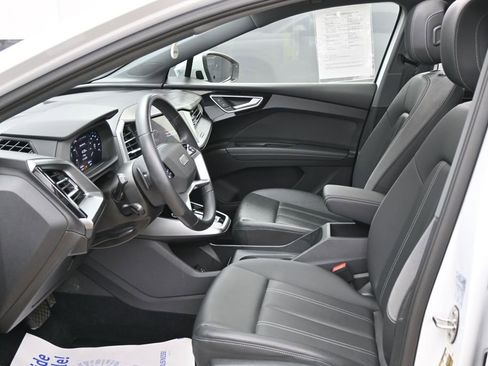 Used 2024 Audi Q4 e-tron Premium w/ Convenience Package AWD/4WD image 18