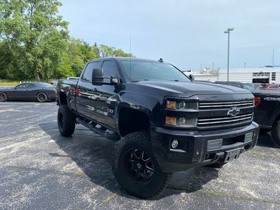 Used 2018 Chevrolet Silverado 2500 LT w/ Midnight Edition