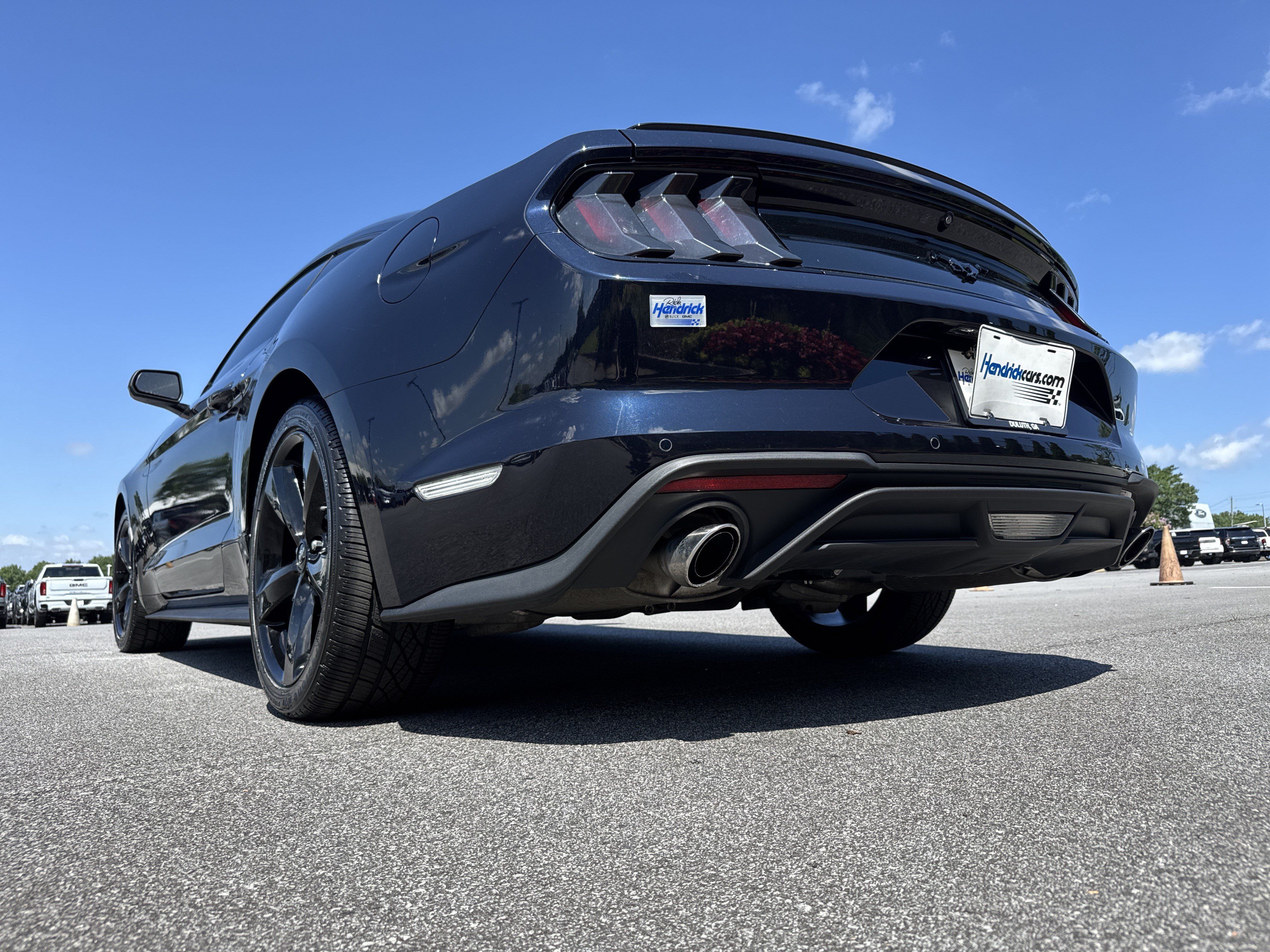 Used 2021 Ford Mustang Coupe w/ Equipment Group 101A RWD image 8