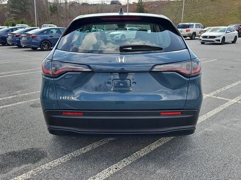 Certified 2025 Honda HR-V LX image 4