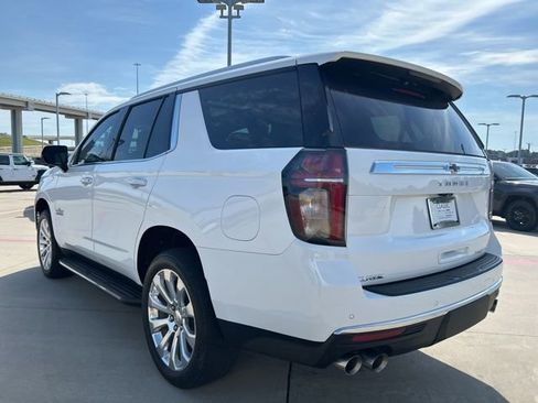 Used 2021 Chevrolet Tahoe Premier w/ Premium Package RWD image 7