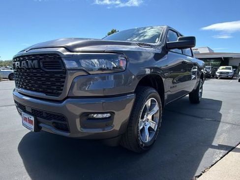 New 2026 RAM 1500 Express AWD/4WD image 9
