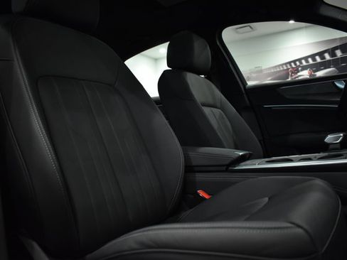 Used 2025 Audi A6 Premium Plus w/ Premium Plus Package AWD/4WD image 19