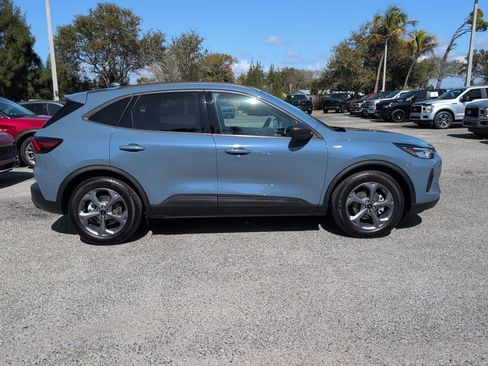 Certified 2025 Ford Escape ST-Line w/ Equipment Group 301A image 2