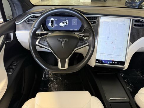 Used 2018 Tesla Model X 100D AWD/4WD image 12