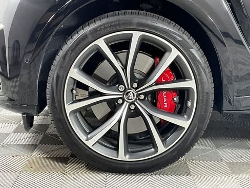 Used 2026 Jaguar F-PACE SVR AWD/4WD image 29