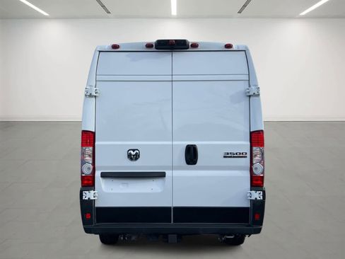 Used 2025 RAM ProMaster 3500 w/ Convenience Group image 5