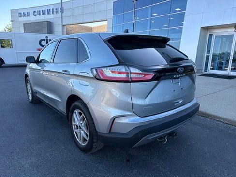 Used 2023 Ford Edge SEL AWD/4WD image 3