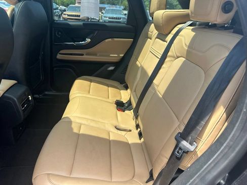 Used 2020 Lincoln Corsair Reserve w/ Elements Package FWD image 27