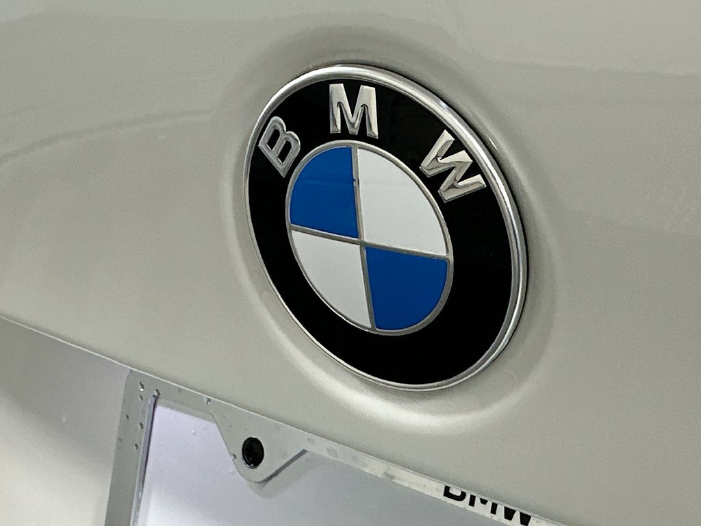Used 2026 BMW 330i Sedan w/ Premium Package RWD image 22
