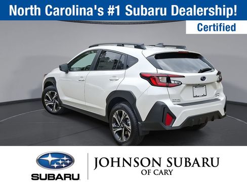 Used 2025 Subaru Crosstrek 2.0i Premium image 13