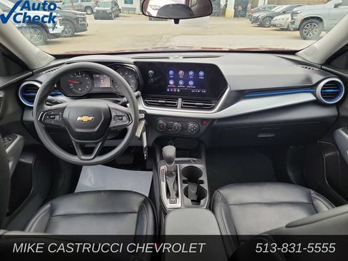 Used 2024 Chevrolet Trax LS FWD image 10