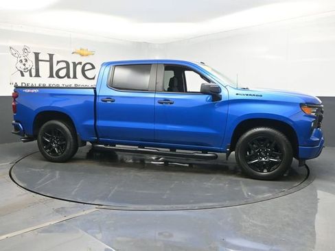 Used 2023 Chevrolet Silverado 1500 Custom w/ Rally Edition AWD/4WD image 1
