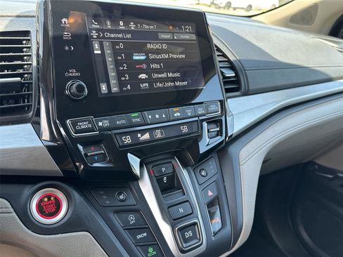 Used 2022 Honda Odyssey EX-L image 23