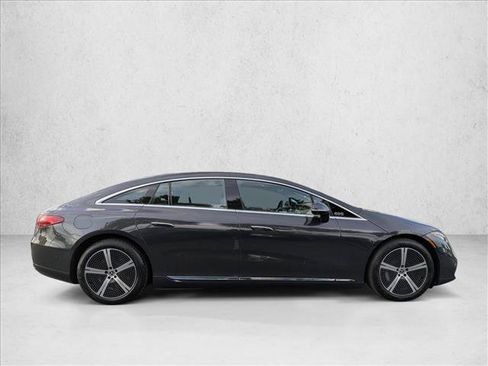 Used 2023 Mercedes-Benz EQS 450+ Sedan image 4