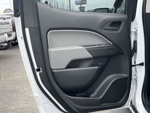 Used 2022 GMC Canyon Elevation Standard w/ Convenience Package image 16