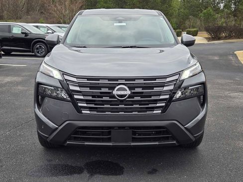 New 2026 Nissan Rogue SV image 4