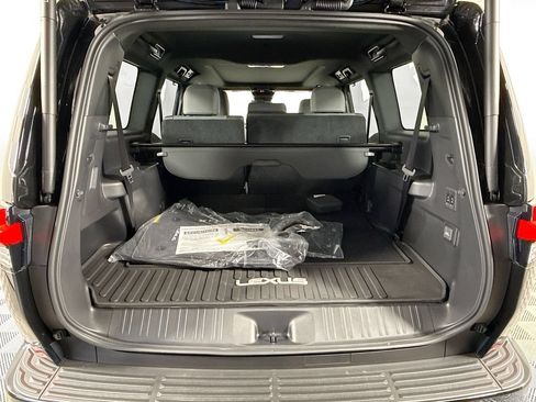 Certified 2026 Lexus GX 550 AWD/4WD image 27
