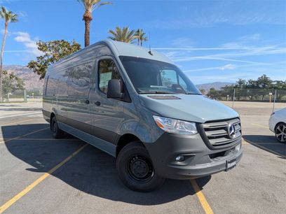 New 2025 Mercedes-Benz Sprinter 2500