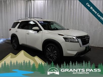 Certified 2023 Nissan Pathfinder SL w/ SL Premium Package