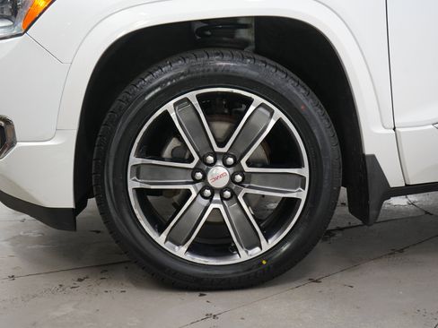 Used 2018 GMC Acadia Denali w/ LPO, Protection Package AWD/4WD image 29