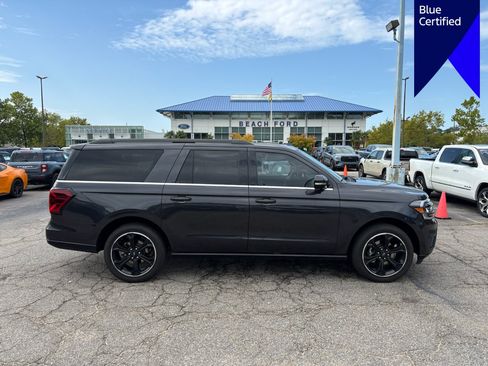 Used 2024 Ford Expedition Max Limited AWD/4WD image 4