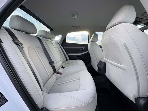 Used 2023 Hyundai Sonata SEL image 17