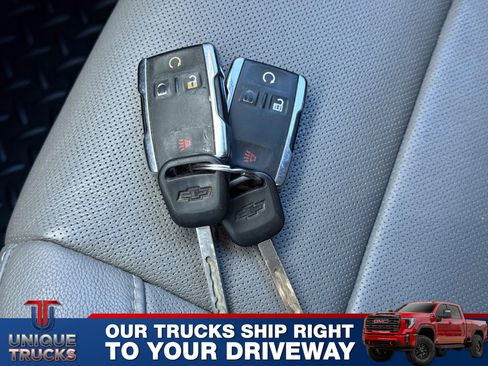 Used 2015 Chevrolet Silverado 2500 LTZ w/ LTZ Plus Package image 35