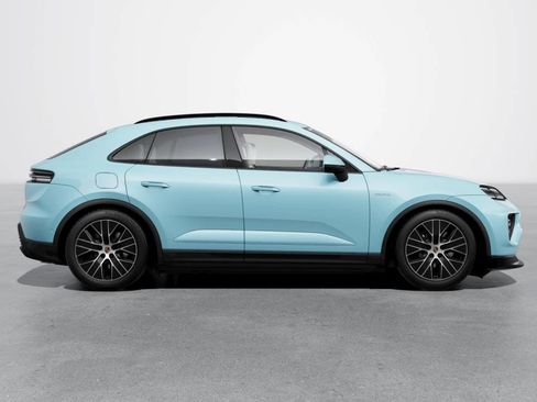 New 2026 Porsche Macan 4 Electric image 6