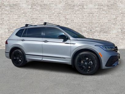 Used 2023 Volkswagen Tiguan SE R-Line