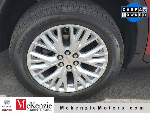 Used 2024 GMC Acadia Elevation FWD image 32