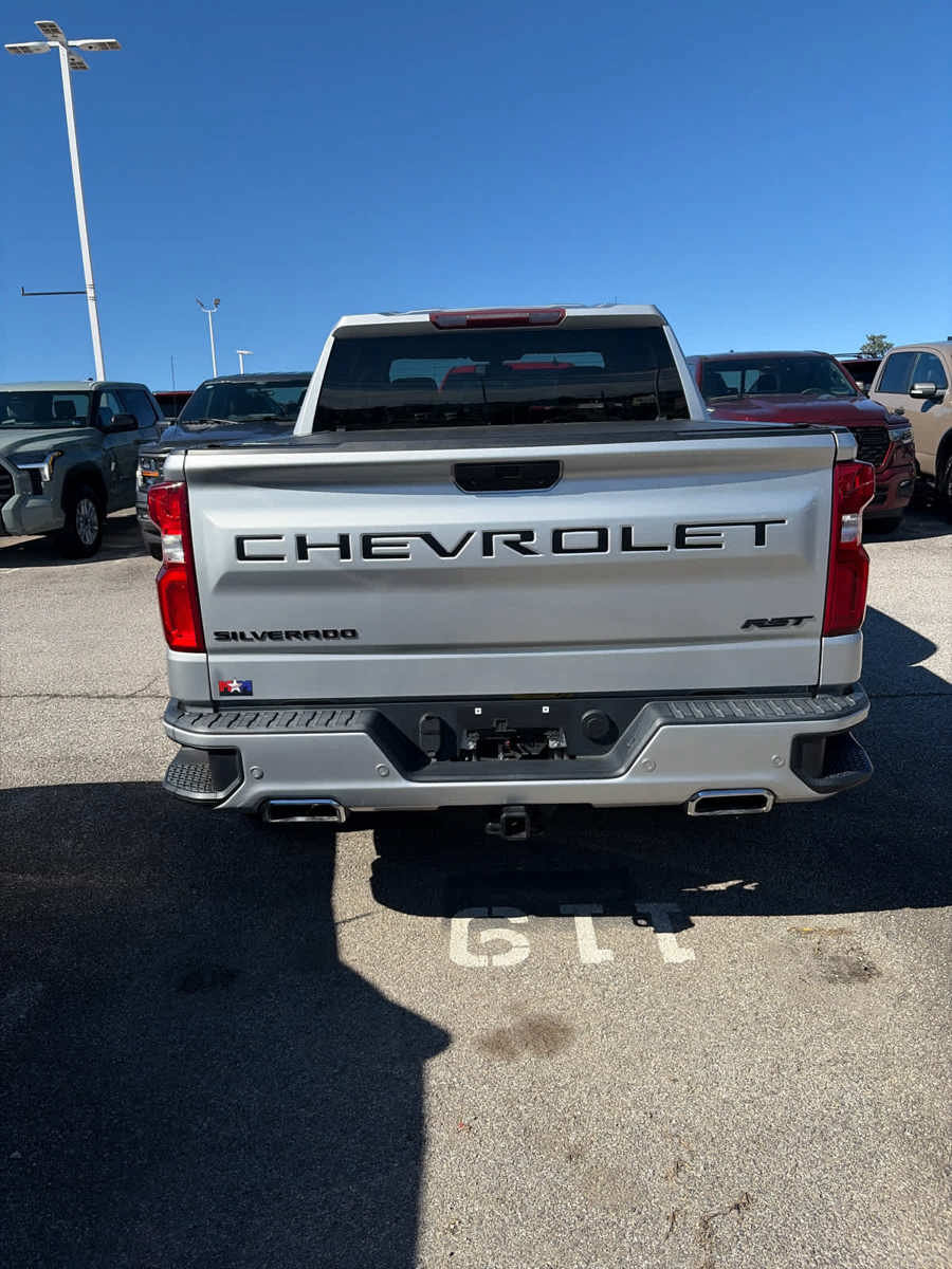 Used 2022 Chevrolet Silverado 1500 RST w/ Safety Package AWD/4WD image 14