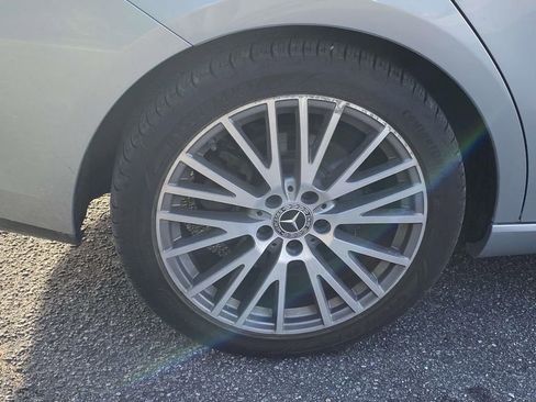 Used 2025 Mercedes-Benz CLA 250 image 10