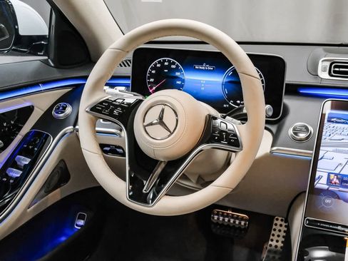 New 2025 Mercedes-Benz S 580e 4MATIC Sedan image 15