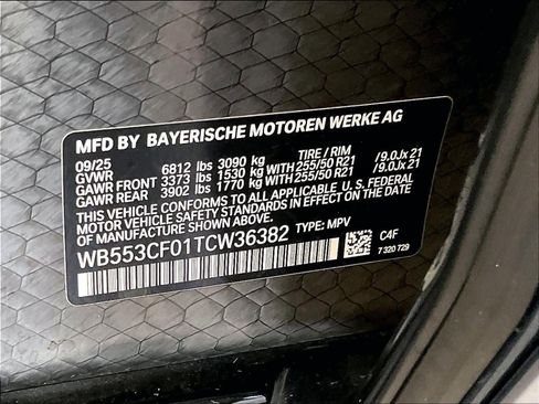 Used 2026 BMW iX xDrive60 AWD/4WD image 32