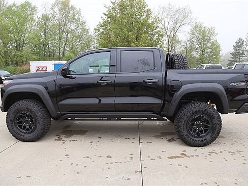New 2024 Chevrolet Colorado ZR2 w/ ZR2 Bison Edition image 3