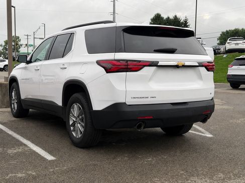 Used 2023 Chevrolet Traverse LT AWD/4WD image 5