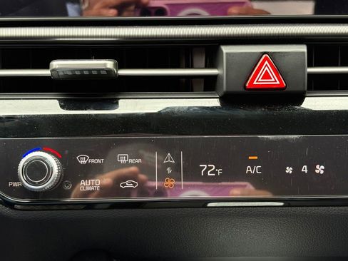 New 2026 Kia Sportage EX image 25