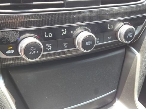 Used 2022 Honda Accord Sport image 28