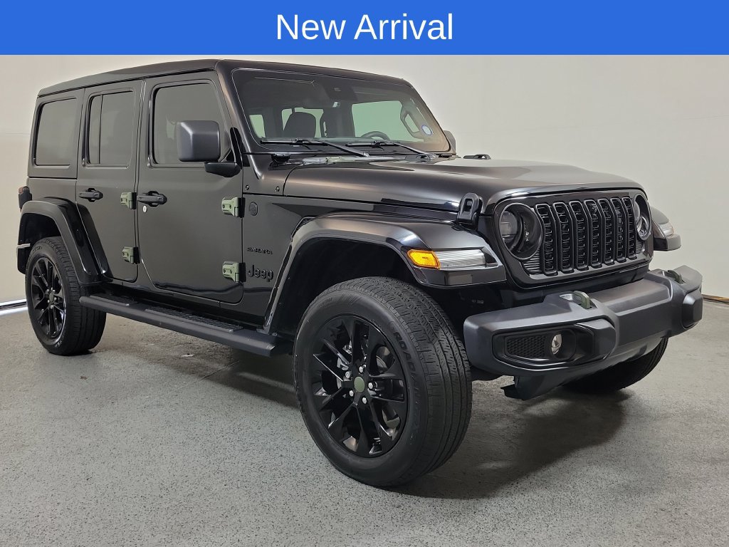 Used 2024 Jeep Wrangler Unlimited Sahara w/ Technology Group AWD/4WD image 1