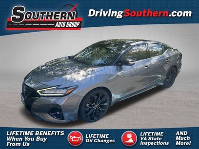 Used 2023 Nissan Maxima SR w/ Sport Mat Group